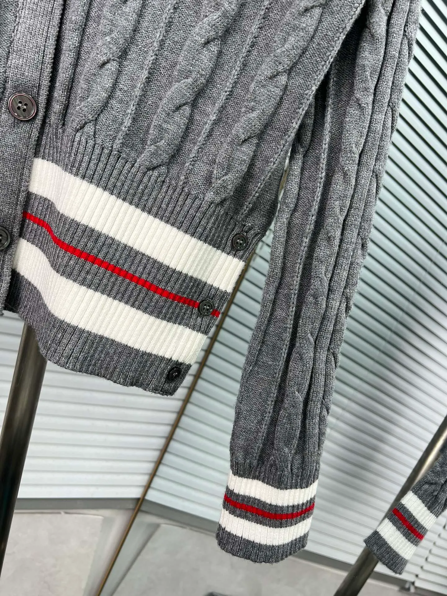 THOM BROWNE🇳🇱New Arrival STOLL 12 ， ， ，Classic ， ， 、Breathable， ， ， ：White Navy Blue Light Blue size: 0.1.2（S.M.L） ：